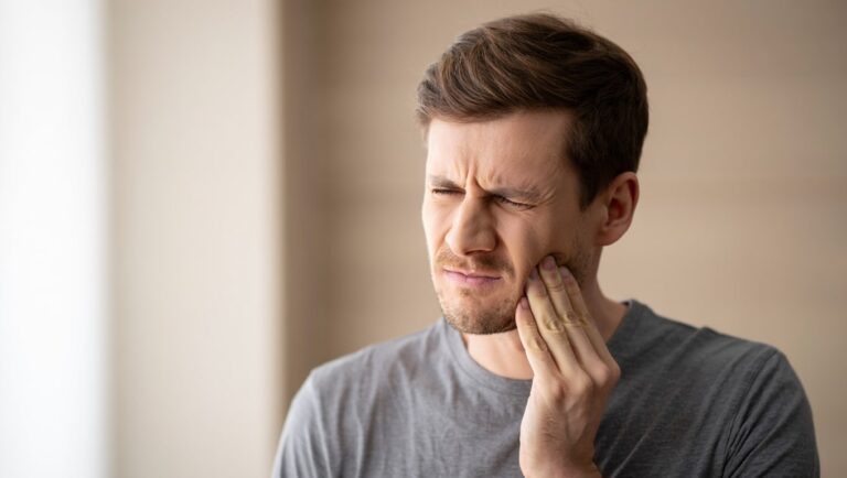 Dents-Sensibles-au-Sucre-sans-Carie-Quels-Aliments-Manger