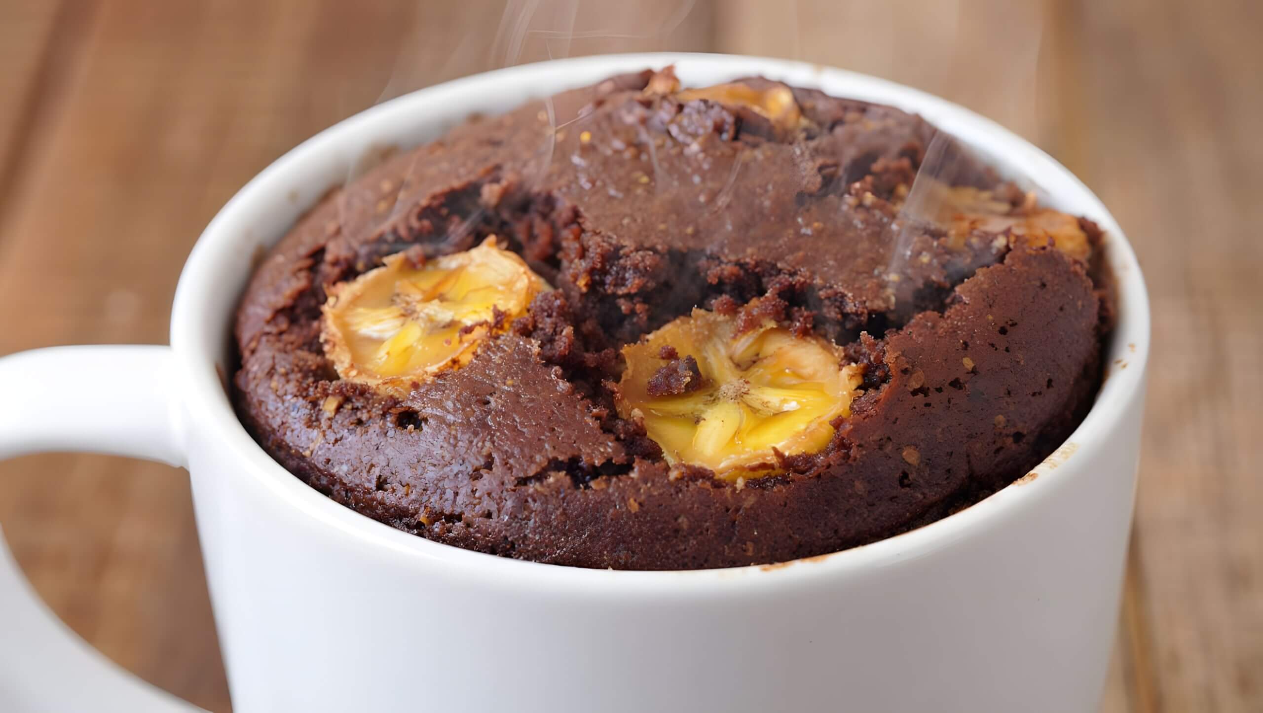 mug-cake-fondant-chocolat-banane
