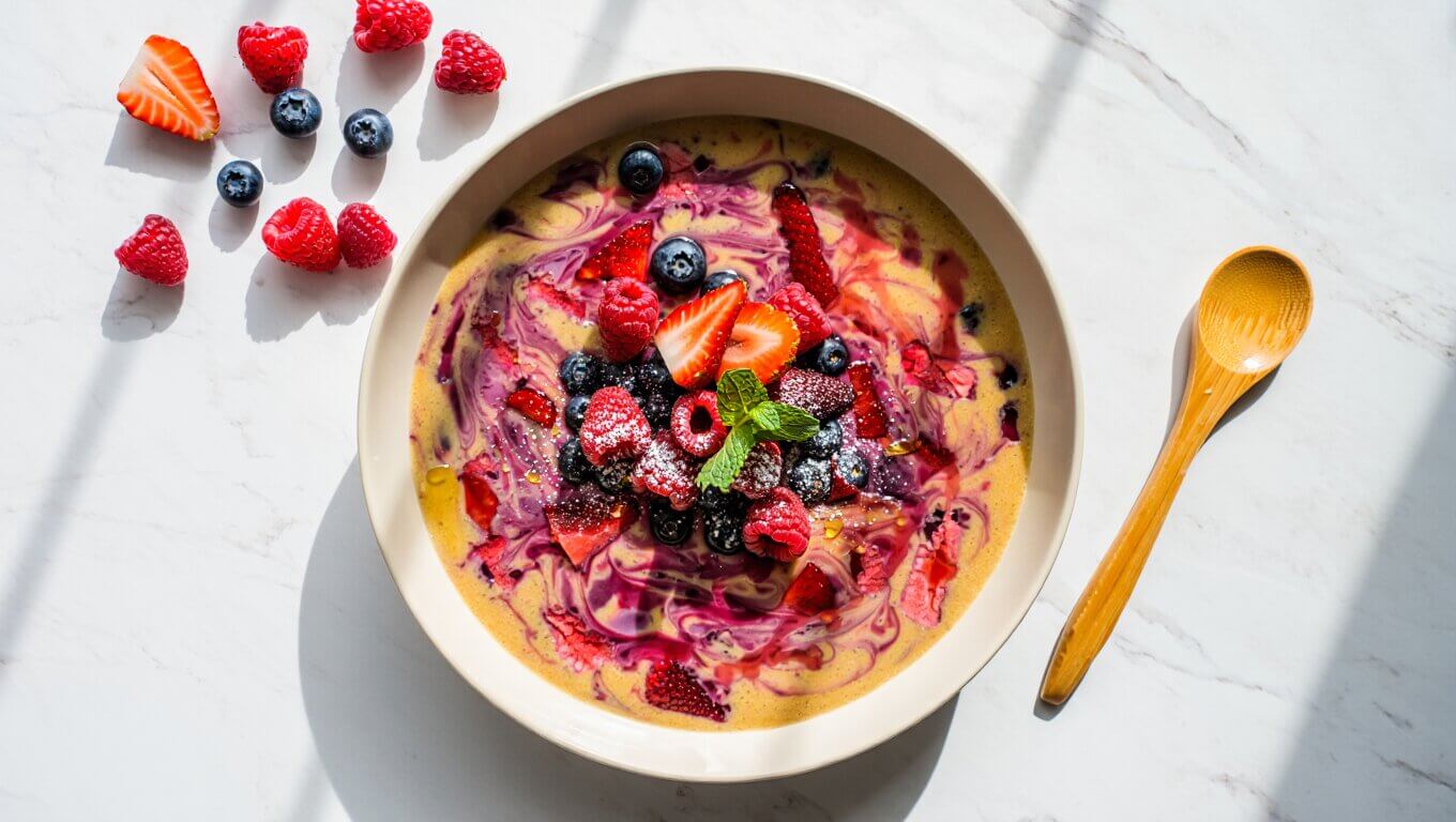 Bowl-Cake-Fruits-Rouges